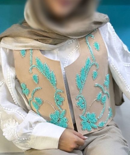 جلیقه کرم فریال فیروزه ای زنانه