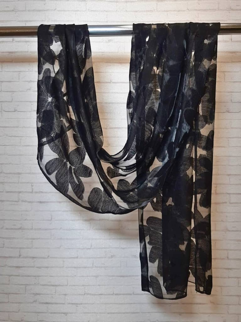 شال مجلسی ارگانزا گل مشکی