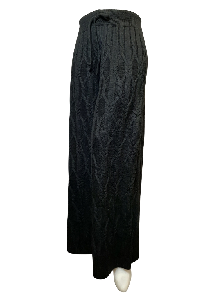 WhatsApp Image 2025-10-07 at 20.57.36 WhatsApp Image 2025 10 07 at 20.57.36