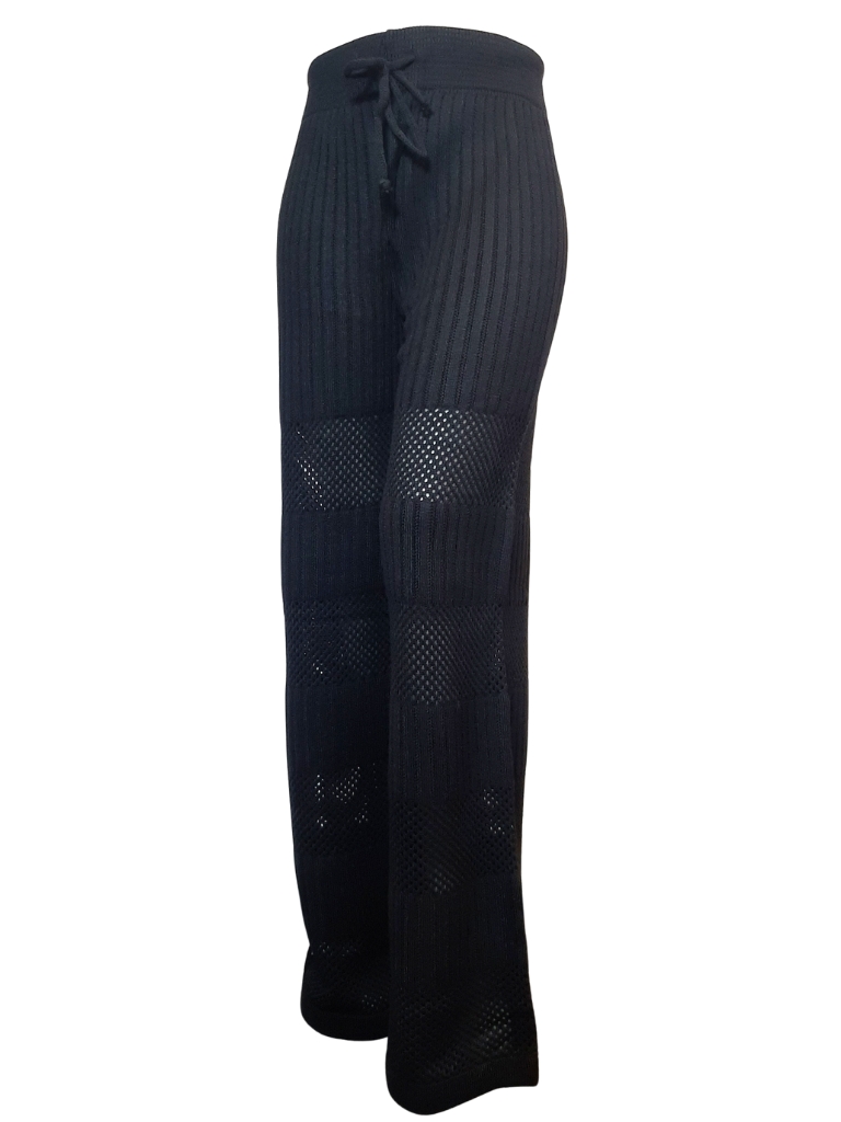 شلوار بافت حفره ای مشکی زنانه