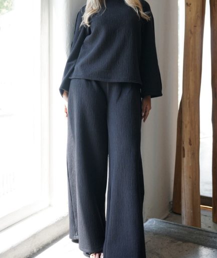 ست بلوز و شلوار مشکی مغزی دار زنانه