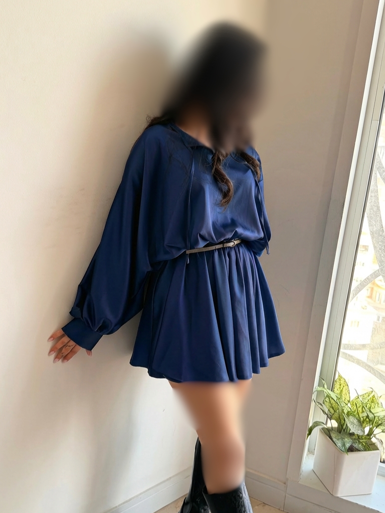 پیراهن سرمه ای دامن چین زنانه