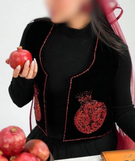 زیبو | Ziboo 33 جلیقه مشکی دو انار زنانه