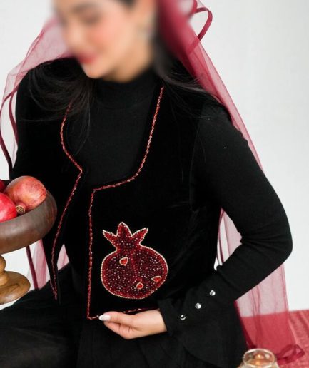 زیبو | Ziboo 29 جلیقه مشکی تک انار زنانه