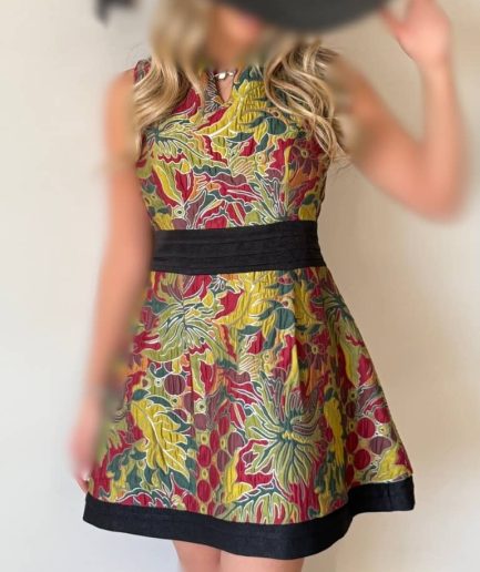 پیراهن گل قرمز کمر پلیسه زنانه