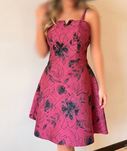 زیبو | Ziboo 24 پیراهن سرخابی گل مشکی زنانه